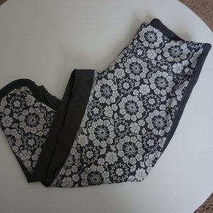 Lululemon cropped workout